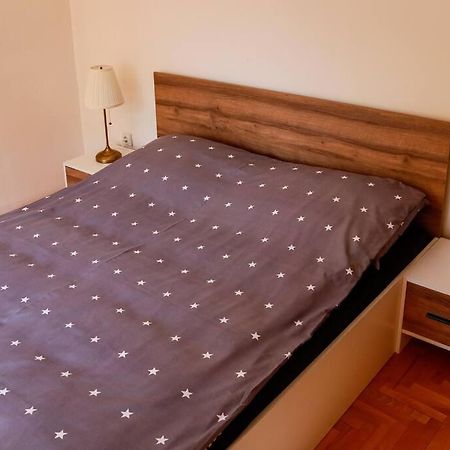 Nn Apartment Szkopje Kültér fotó